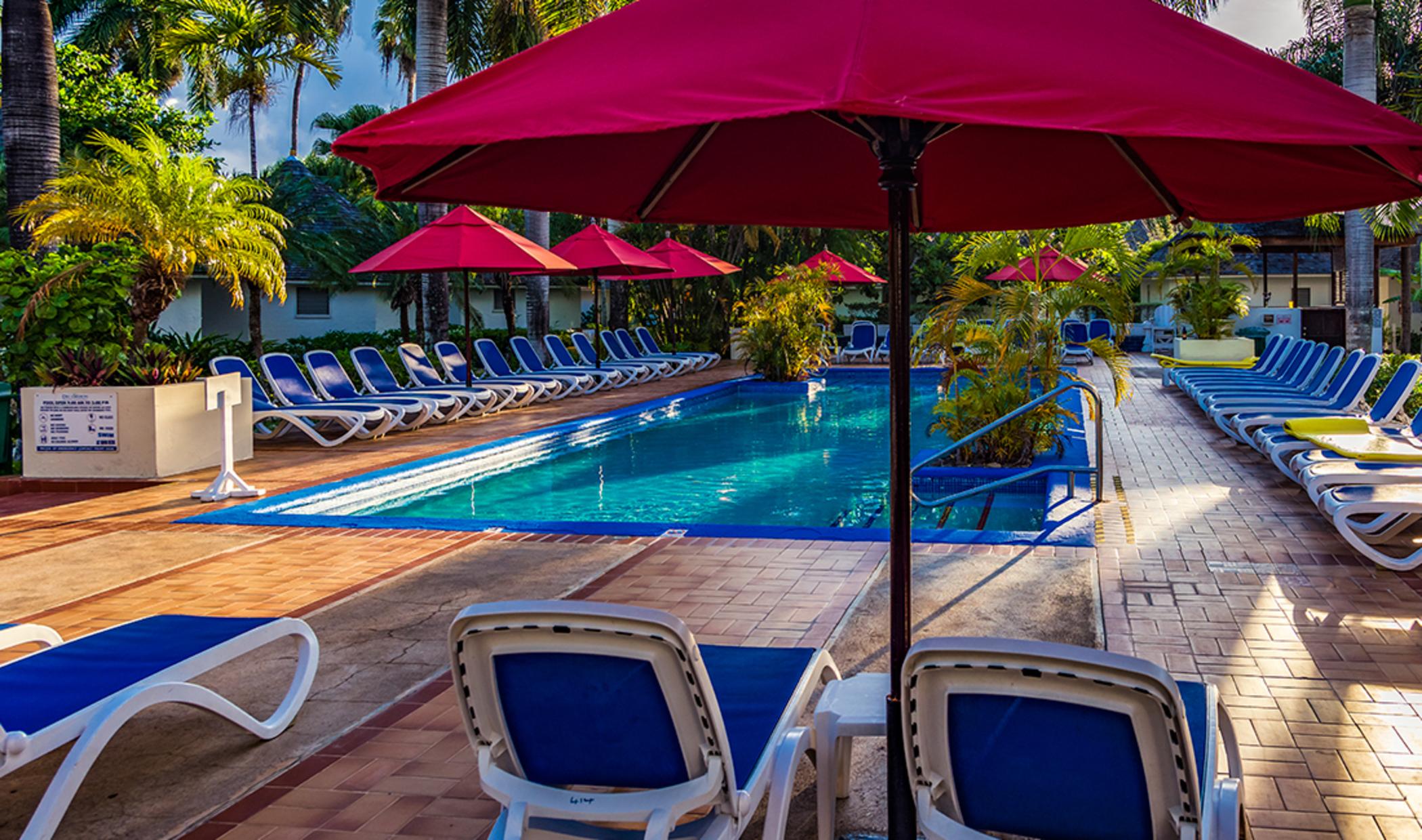 Decameron Club Caribbean Runaway Bay, Ramada All-Inclusive Resort Exterior foto