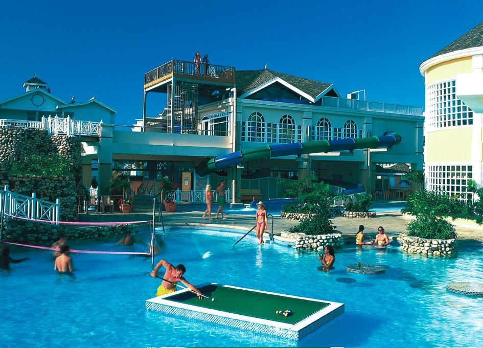 Decameron Club Caribbean Runaway Bay, Ramada All-Inclusive Resort Exterior foto