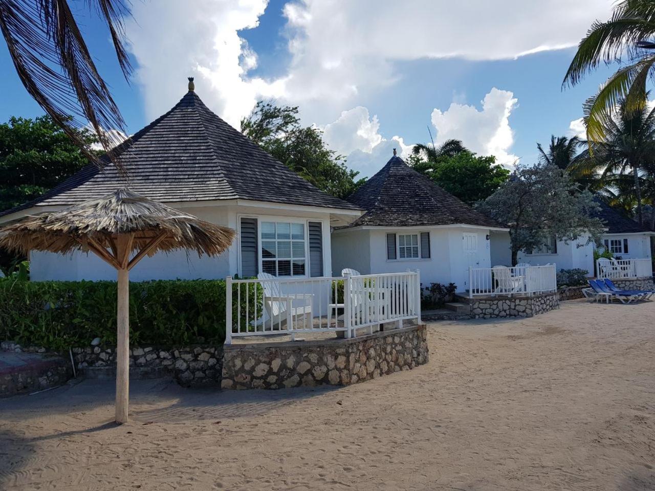 Decameron Club Caribbean Runaway Bay, Ramada All-Inclusive Resort Exterior foto